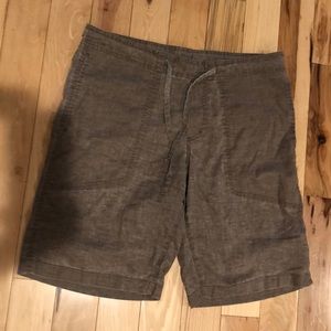 Super comfortable Prana mens every day shorts, linen